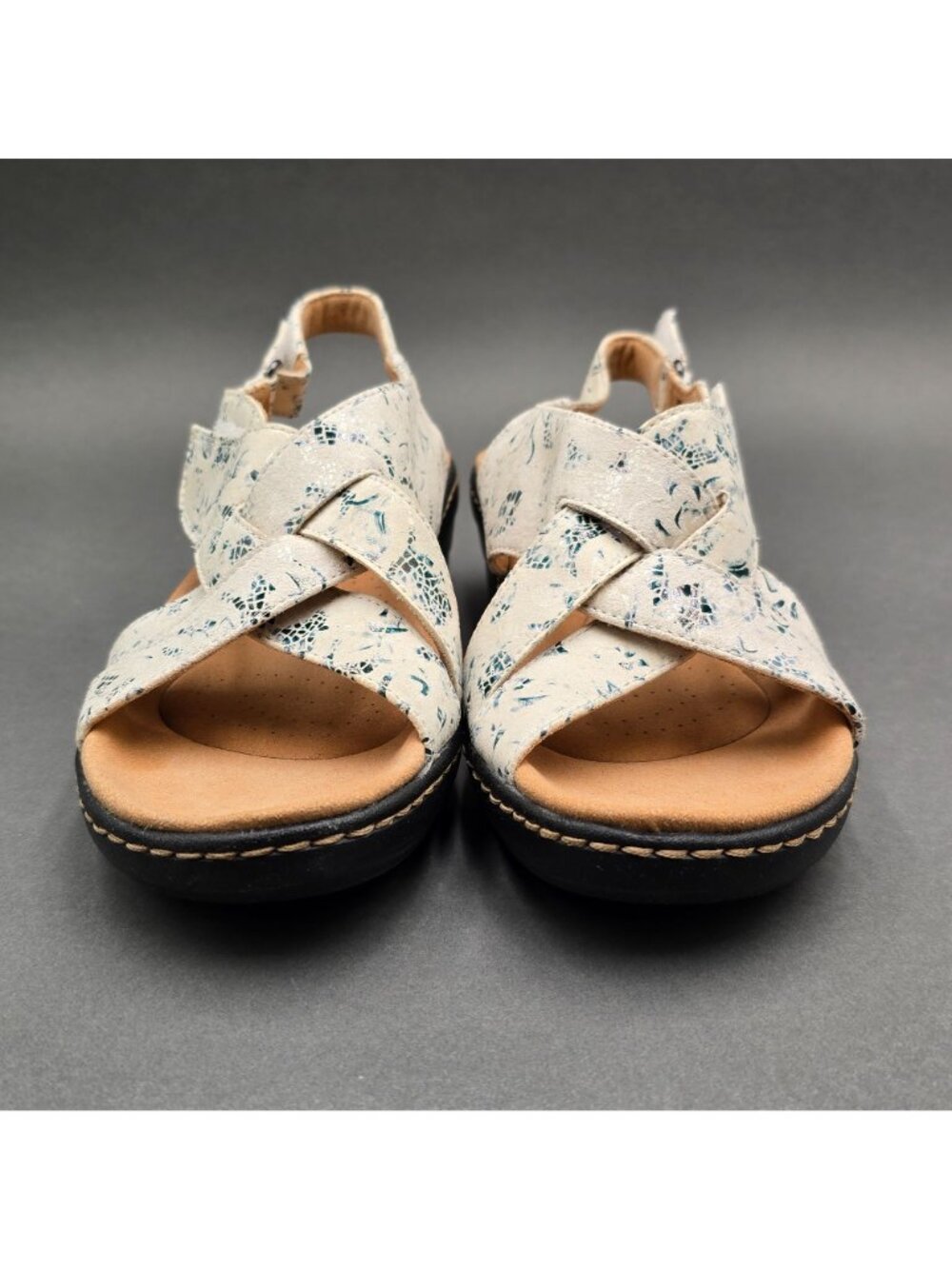 Clarks Merliah Echo Floral Wedge Sandals 7.5 White Blue Leather Slide Adjustable - Picture 3 of 12